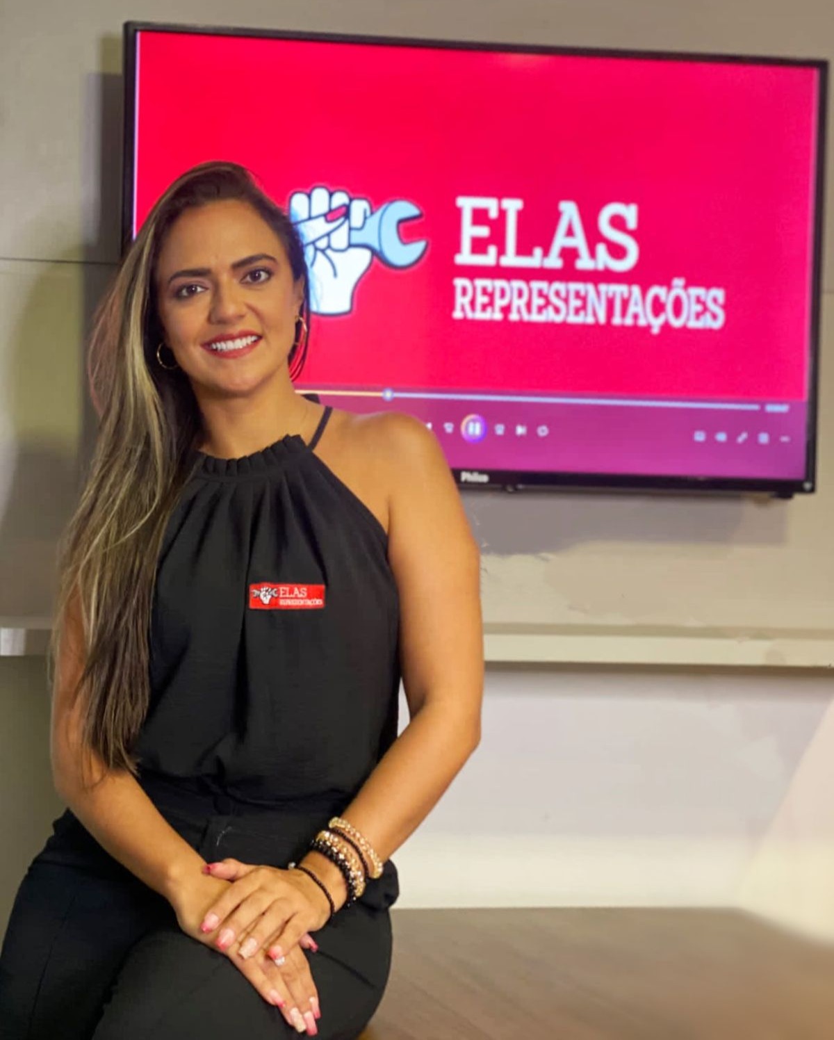 WhatsApp Image 2023-04-18 at 21.23_edited (2).jpg